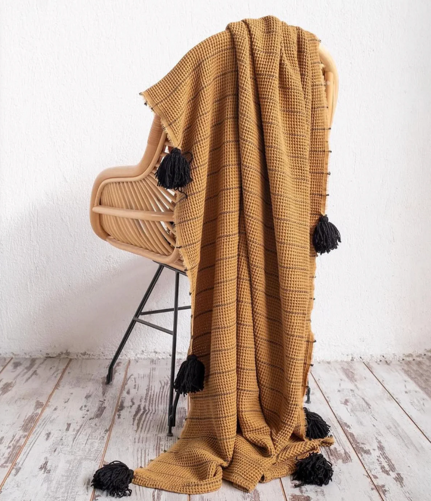 
                  
                    Lightweight cotton throw, ethically made in Turkey, ideal for boho home decor


                  
                