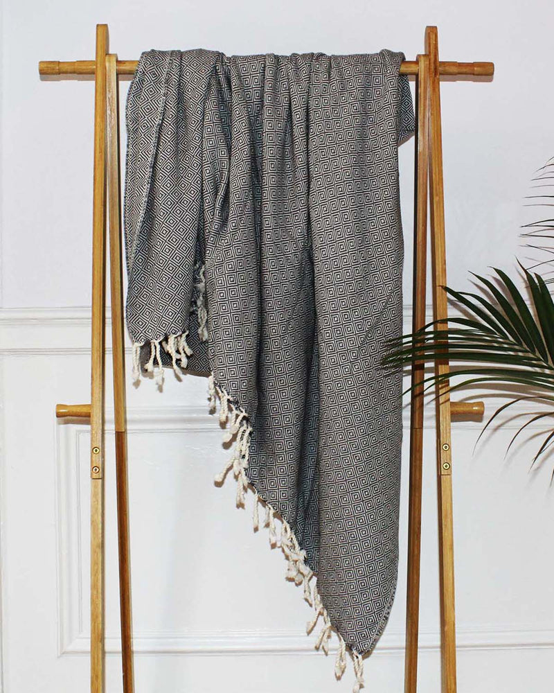 DIAMOND DESIGN TURKISH BLANKET