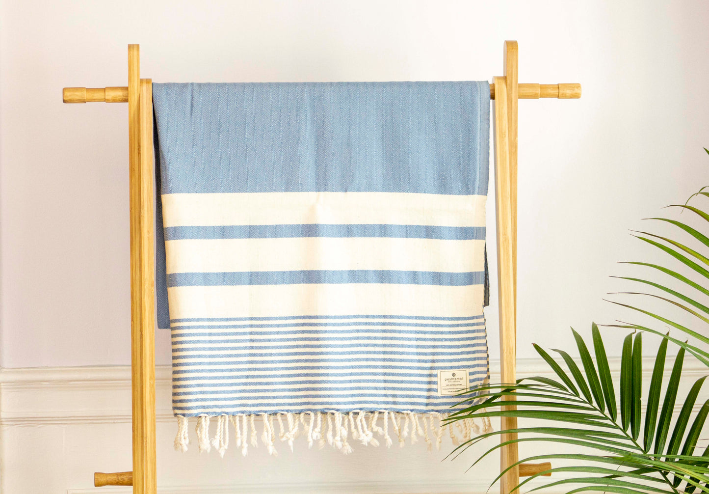 CLASSIC WAVE STRIPE TURKISH TOWEL