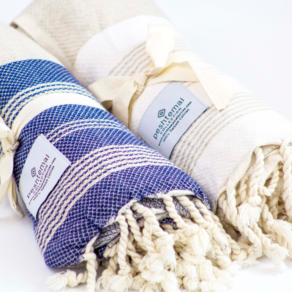 
                  
                    100% cotton Turkish bath towel, quick-dry and ultra absorbent, spa-quality feel
                  
                